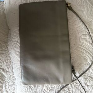 Chic Woodward brand beige Crossbody Bag